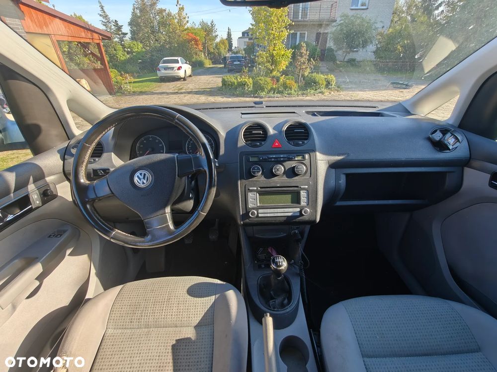Volkswagen Caddy - 18