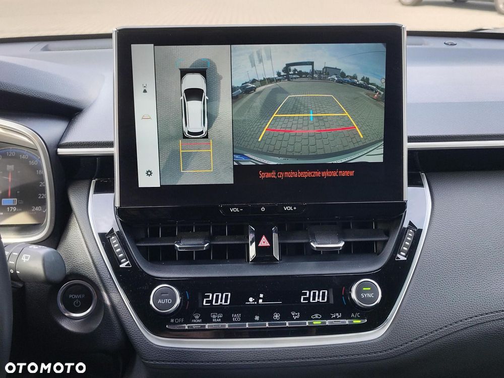 Toyota Corolla Cross - 21