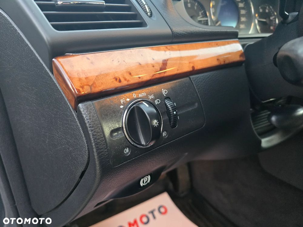 Mercedes-Benz Klasa E - 20