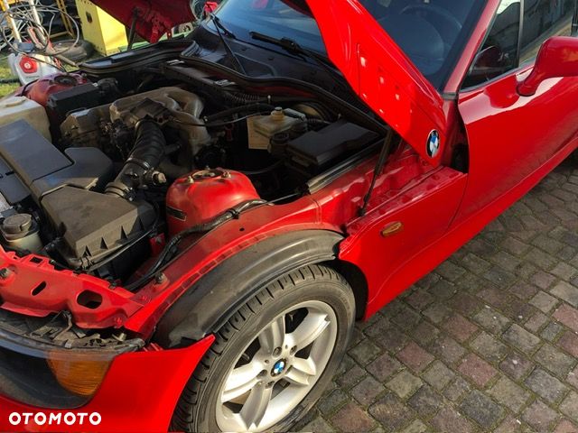 BMW Z3 1.9 - 10