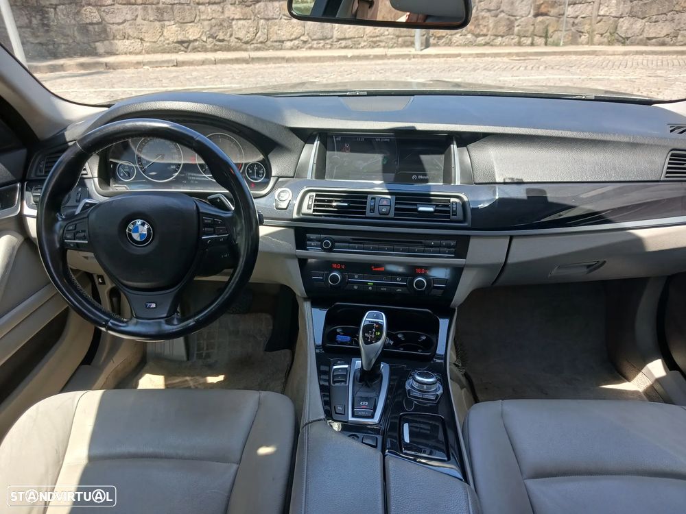 BMW 525 d xDrive Exclusive Auto - 41