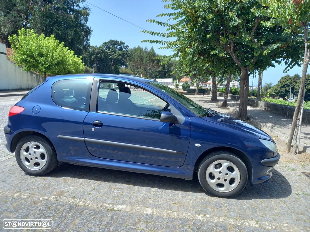 Peugeot 206 1.1 XR Présence - 2