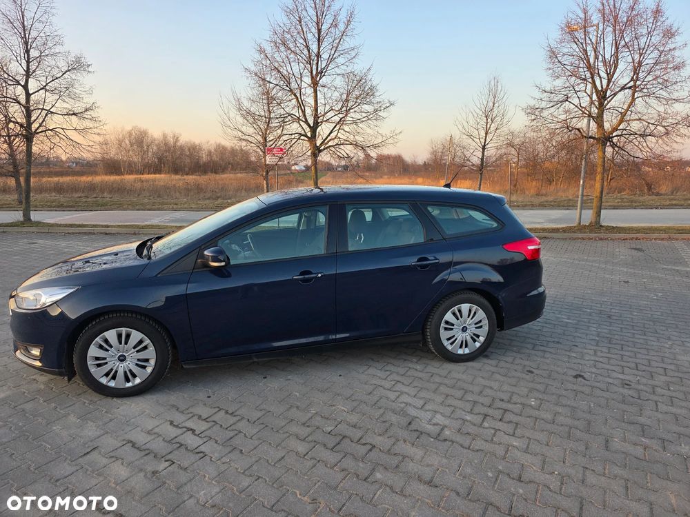 Ford Focus - 8