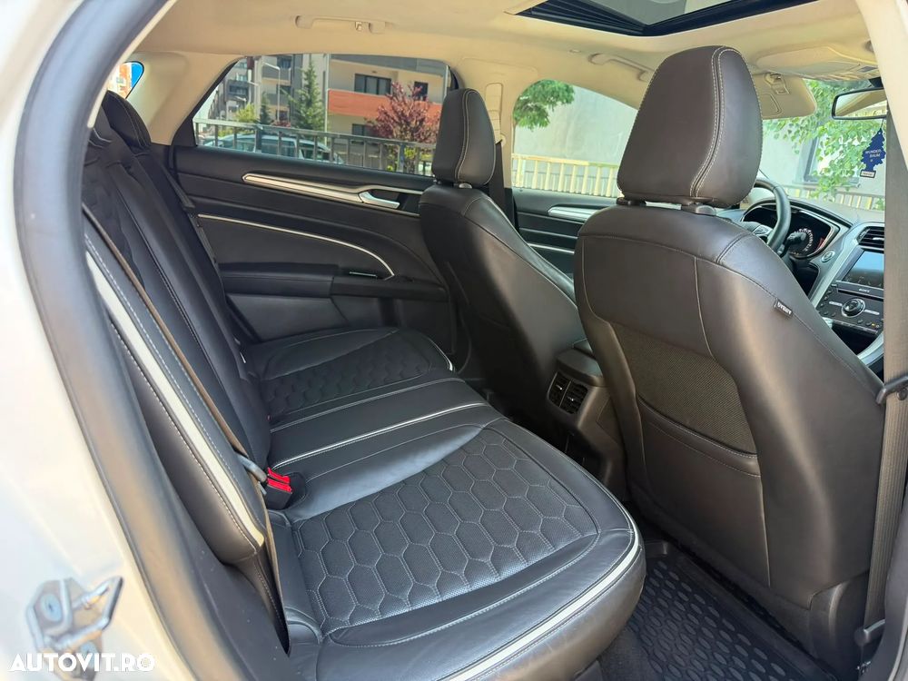 Ford Mondeo 2.0 CVT VIGNALE - 17
