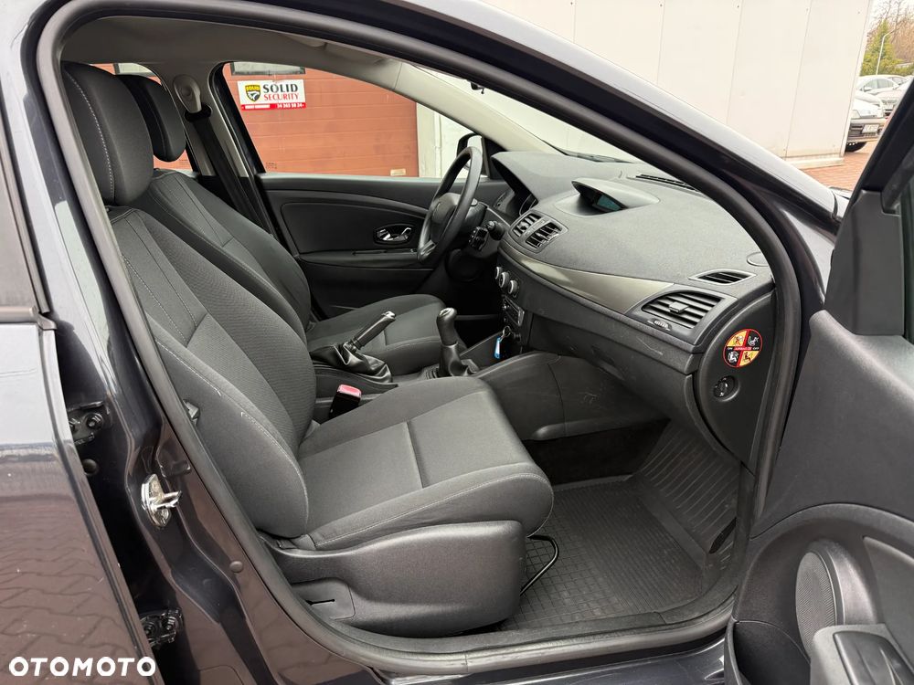 Renault Megane 1.6 16V 100 Expression - 25