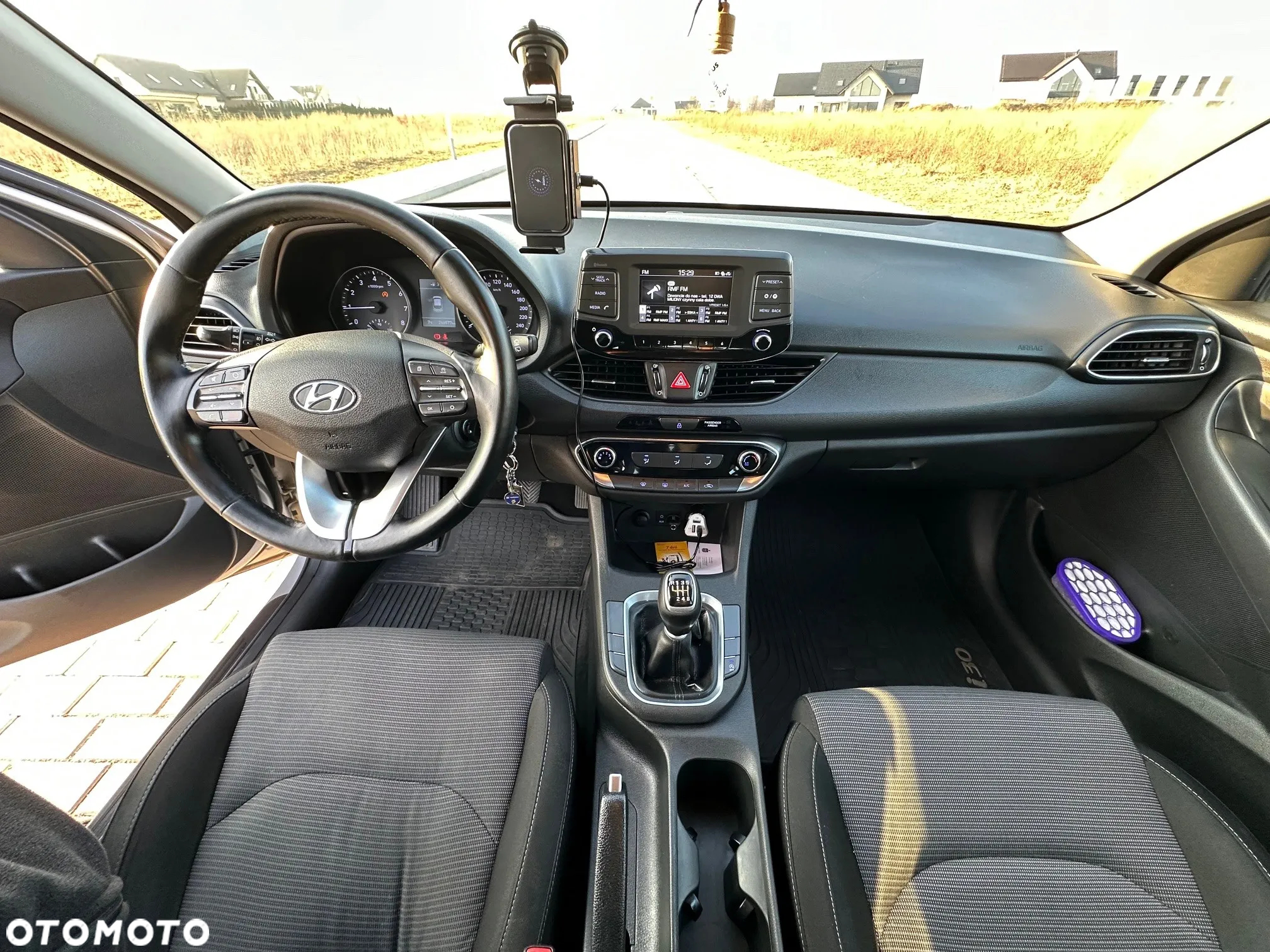 Hyundai i30 1.4 Classic + - 11