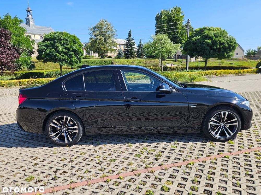BMW Seria 3 318i GPF Sport Line - 8