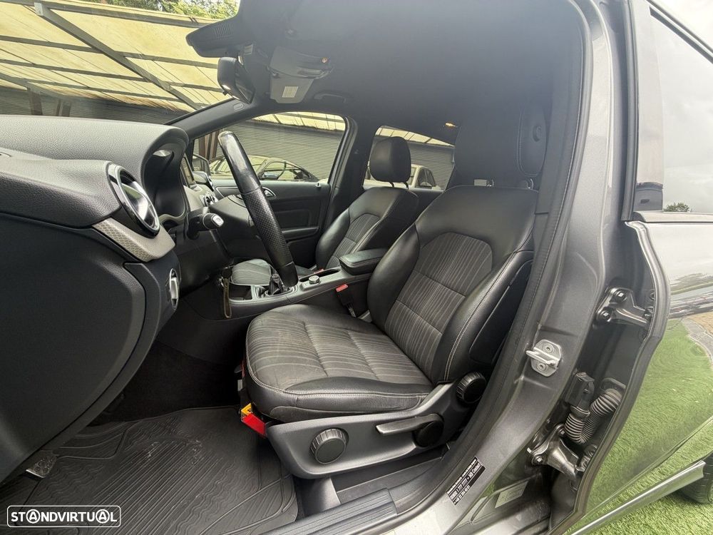 Mercedes-Benz B 180 CDI BlueEFFICIENCY - 18