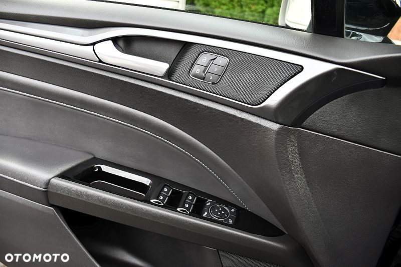 Ford Mondeo 2.0 Ti-VCT VIGNALE - 23