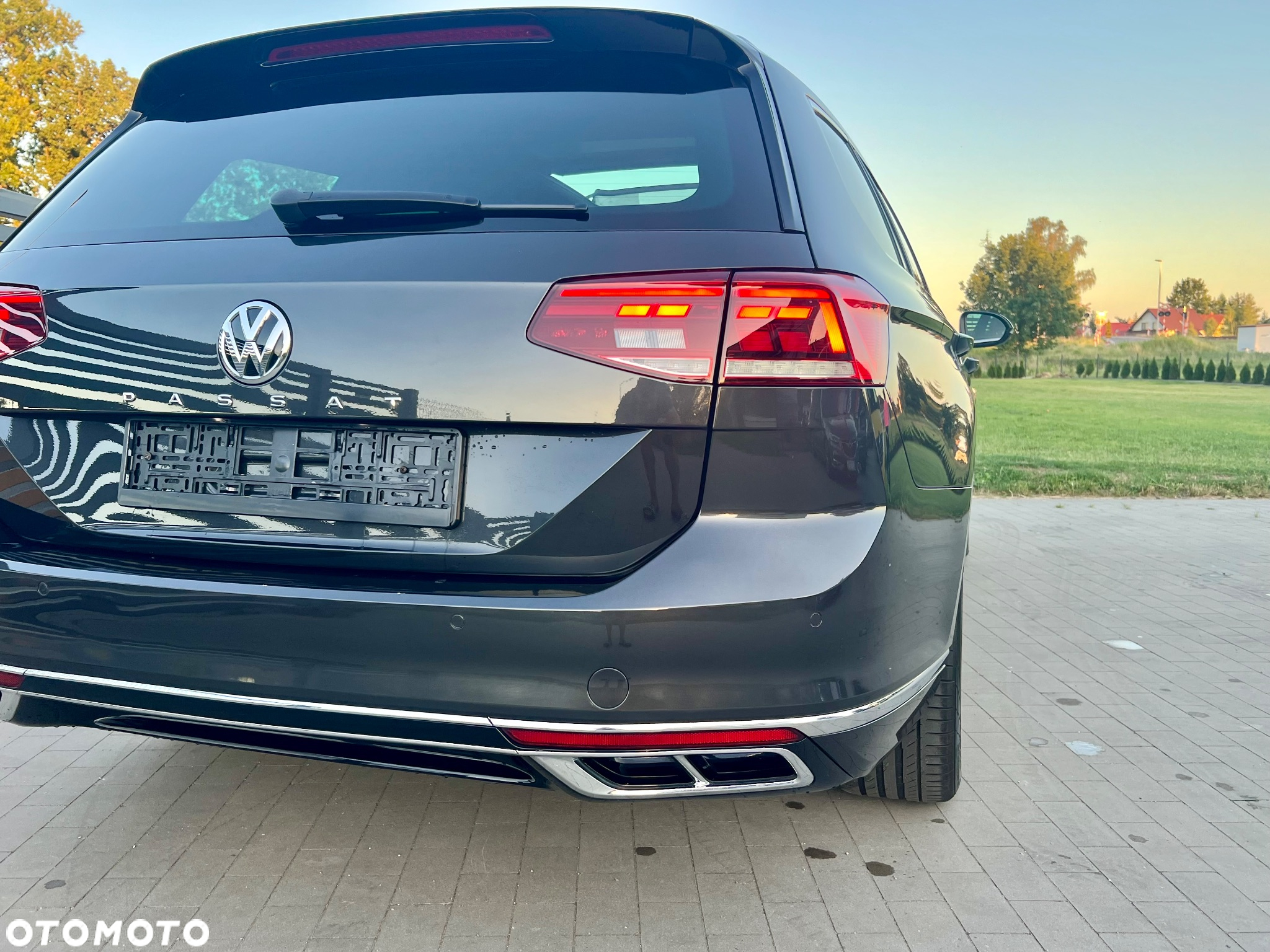 Volkswagen Passat 2.0 TDI SCR R-Line Plus DSG - 6