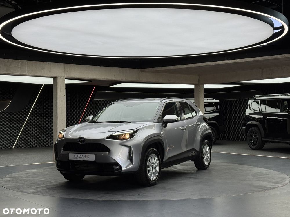 Toyota Yaris Cross Hybrid 1.5 Comfort AWD - 2