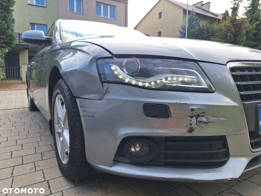 Audi A4 Limousine - 14