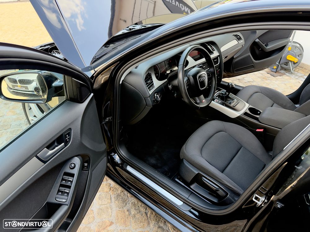 Audi A4 2.0 TDI S-line - 39