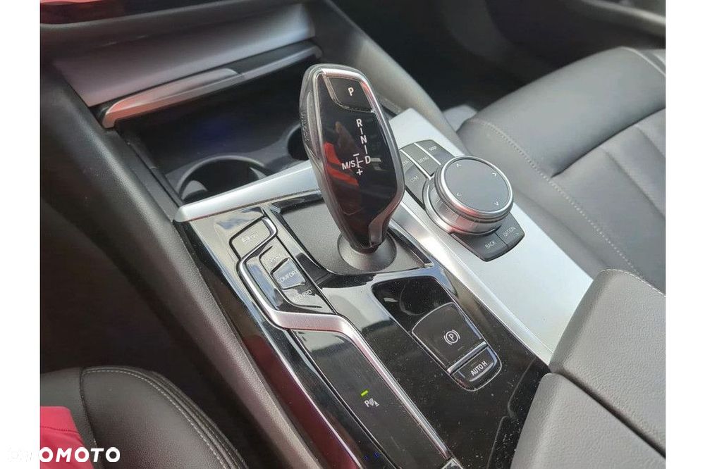 BMW Seria 5 - 13