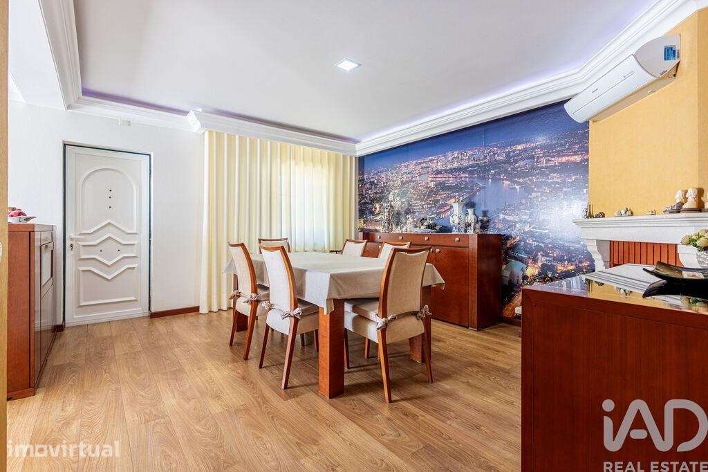 Casa / Villa T4 em Rio Maior de 264,00 m2 - Grande imagem: 5/29