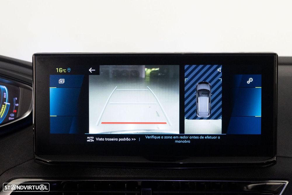 Peugeot 3008 1.6 Hybrid4 GT e-EAT8 - 24