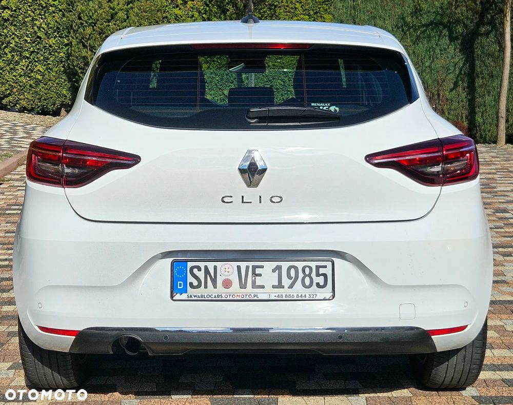 Renault Clio TCe 100 INTENS - 11