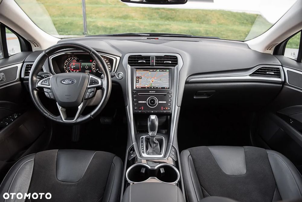 Ford Mondeo 2.0 TDCi Titanium PowerShift - 16