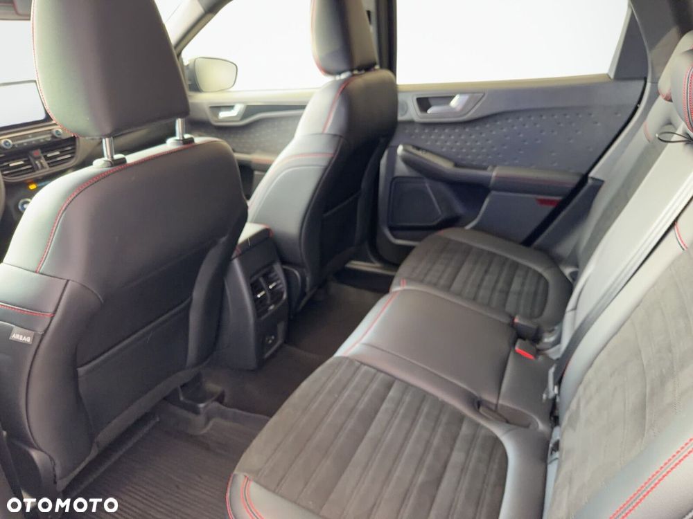 Ford Kuga - 14