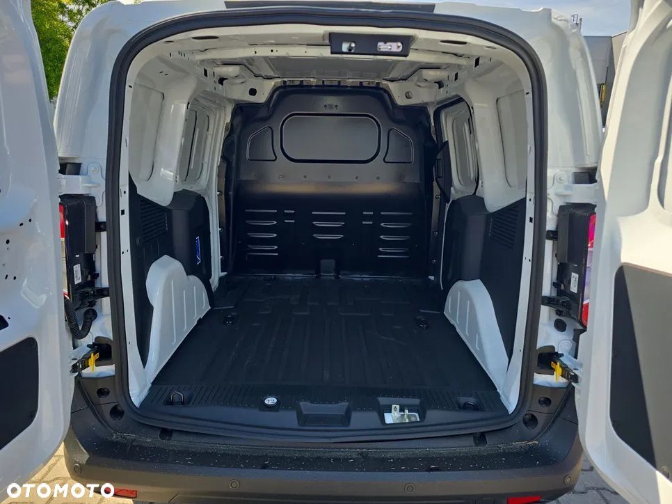 Ford Transit Courier 1.5 EcoBlue 1,9t Trend - 9