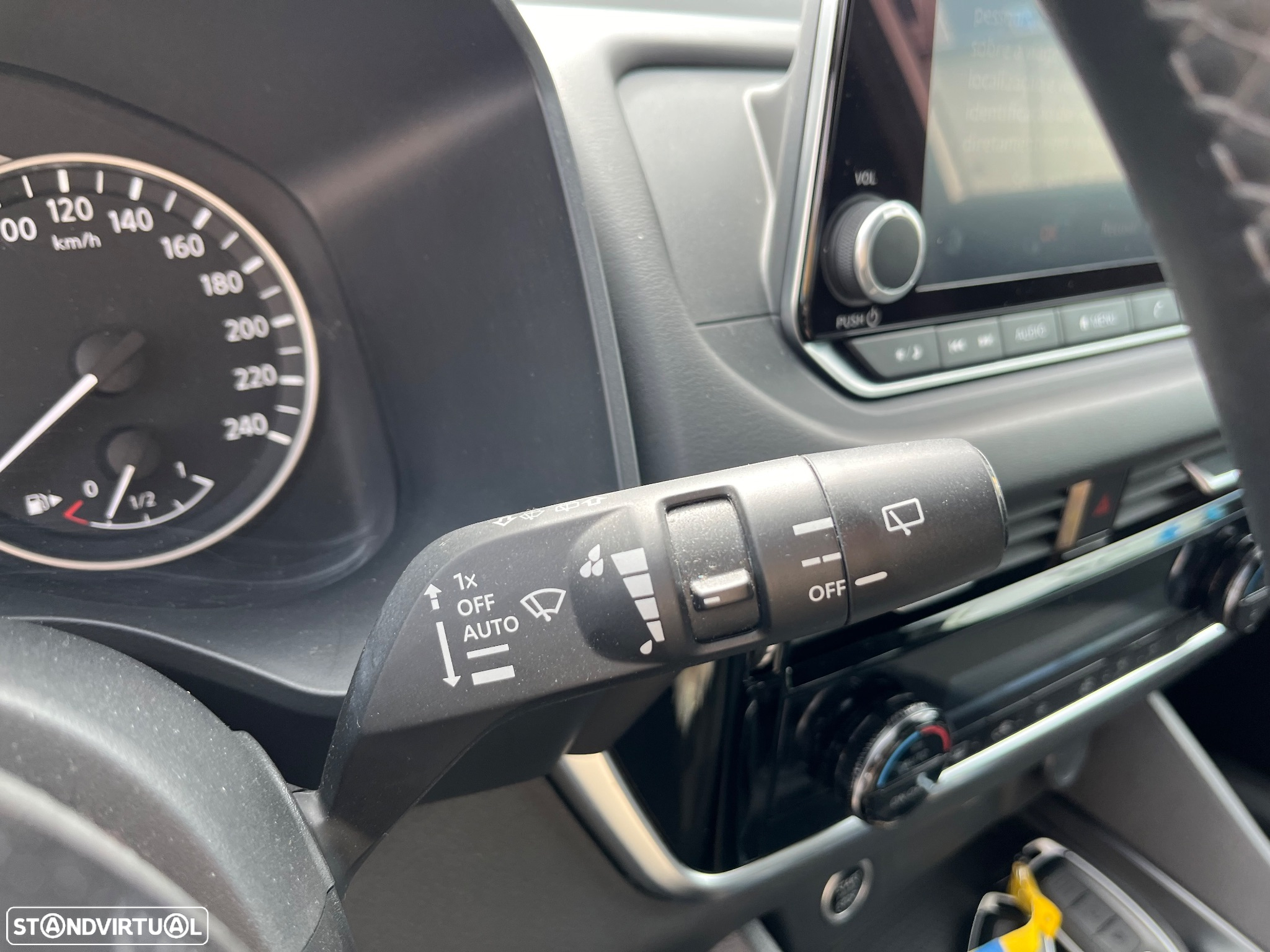 Nissan Qashqai 1.3 DIG-T N-Connecta LED - 30