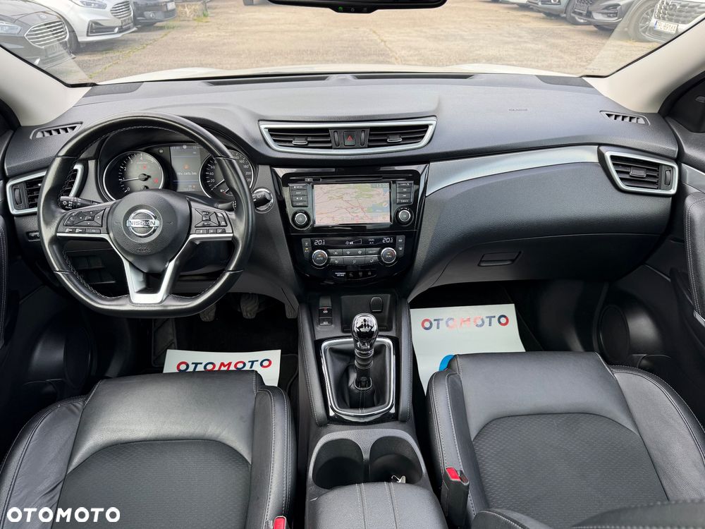 Nissan Qashqai 1.3 DIG-T Tekna - 20