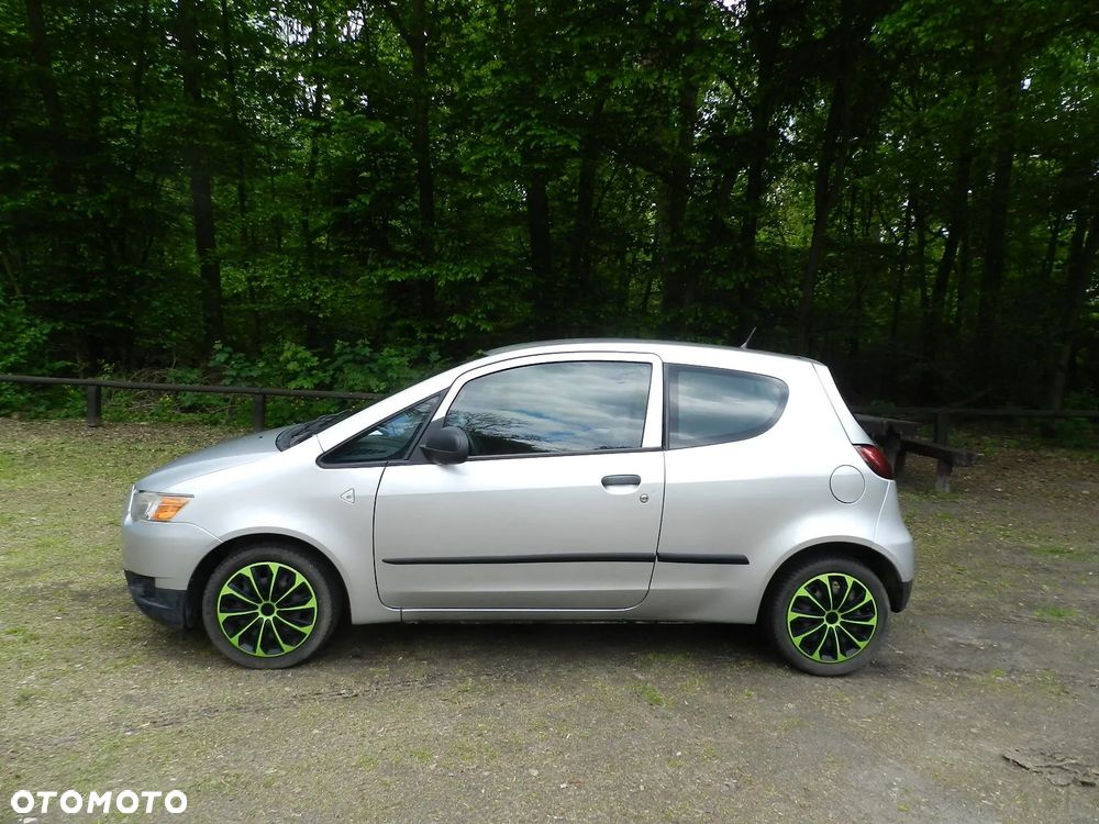 Mitsubishi Colt - 9