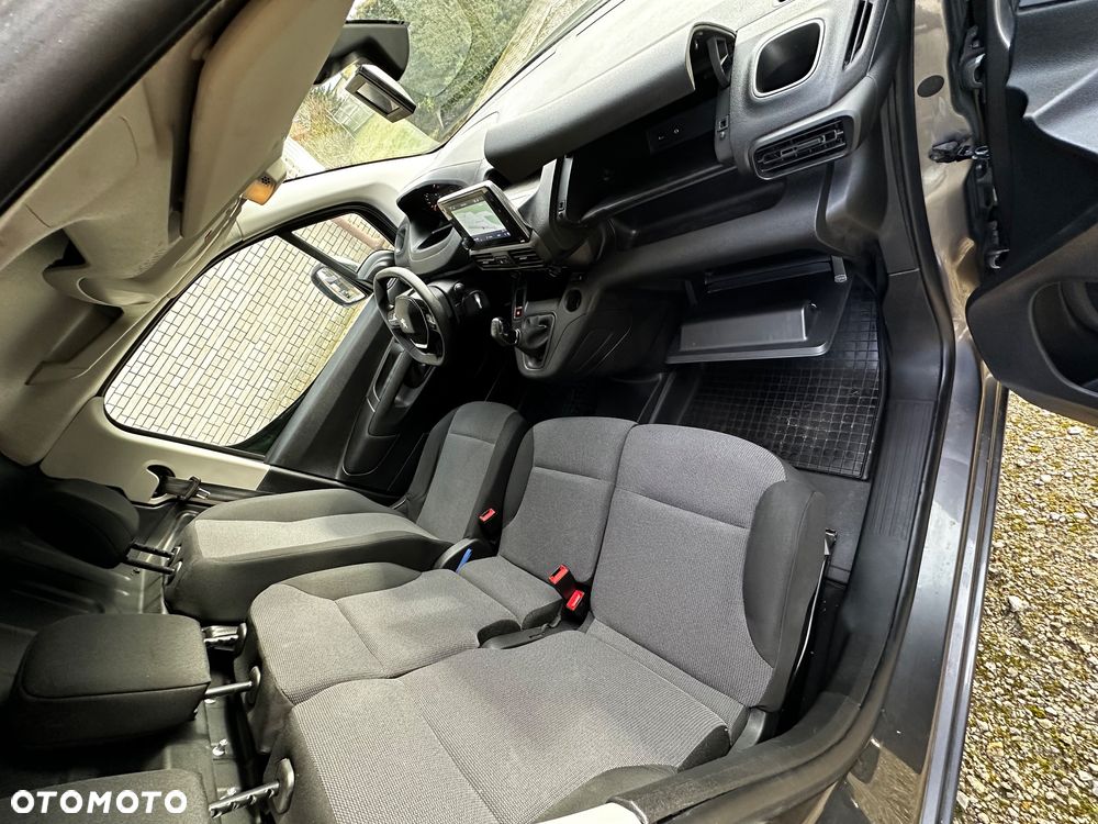 Peugeot PARTNER - 28