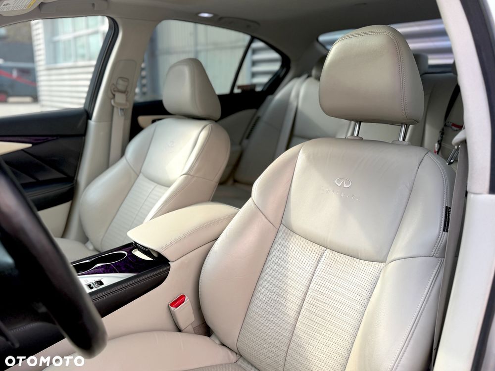 Infiniti Q50 Q50S AWD Sport Tech - 16