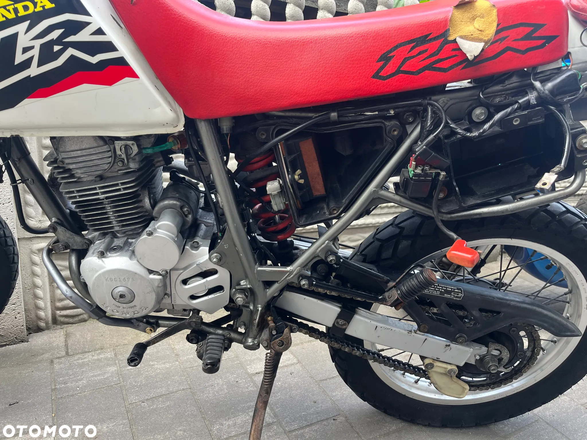 Honda XLR - 10