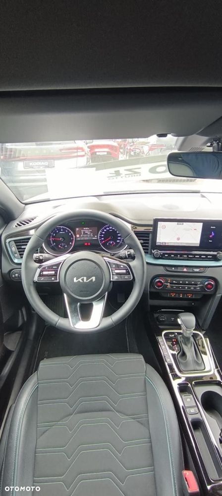 Kia Ceed - 15