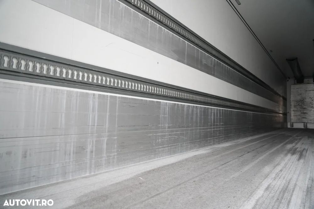 Schmitz Cargobull / REFRIGERAT / UNITATE SCHMITZ TKM / 2x AXE DE RIDICARE / COȘ PENTRU PALEȚI / 2023 / - 16