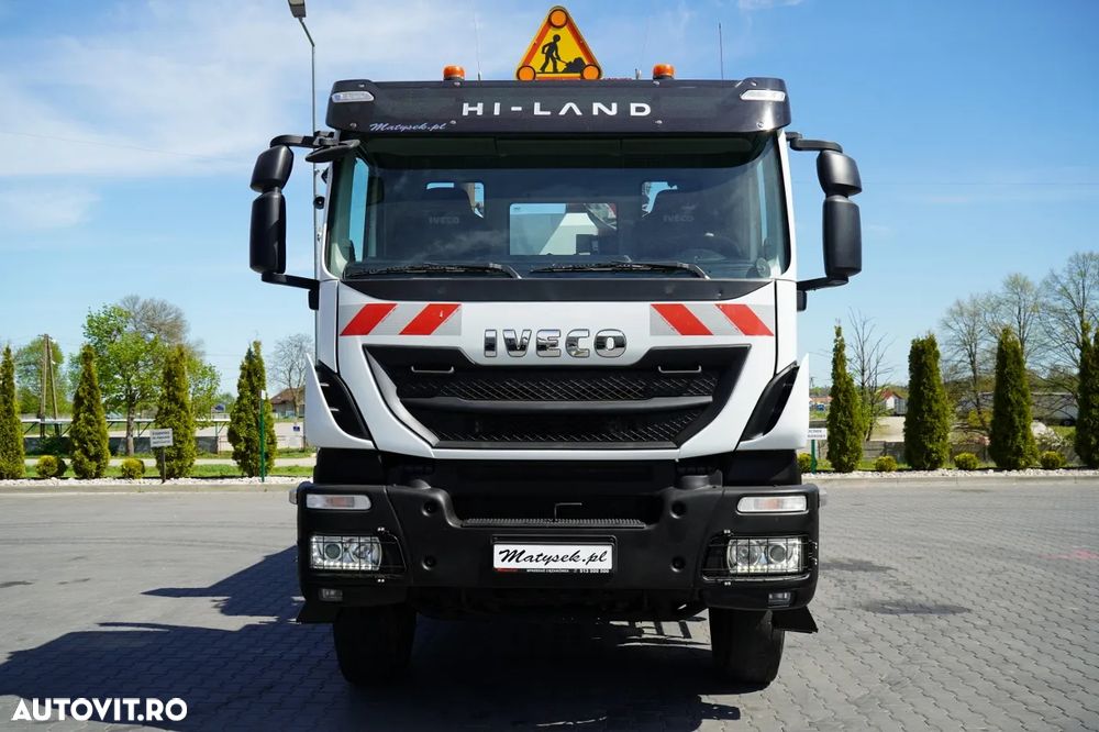 Iveco TRAKKER 360 / 6x4 / BASCULĂ DUBLU + HYDRODOLT / + HDS HMF 1643 Z2 / CUPĂ DE ÎNMATRICULARE / ROTATOARE / TELECOMANDĂ - 19
