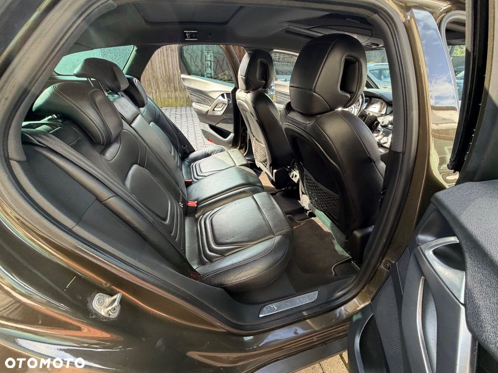 Citroën DS5 Hybrid4 EGS6 SoChic - 19