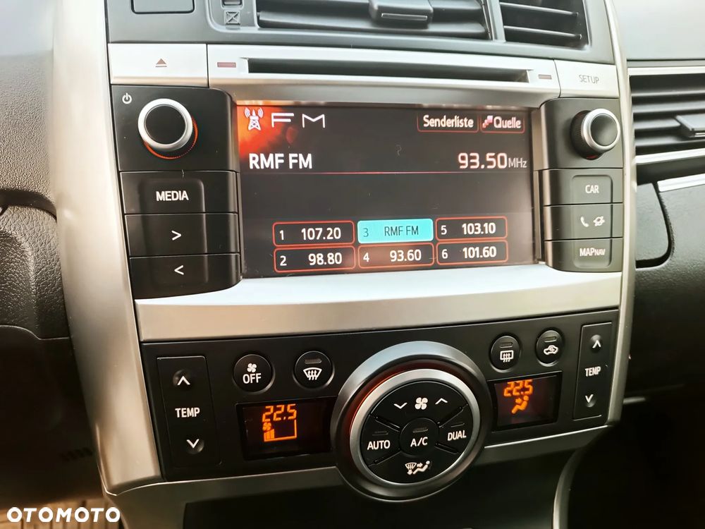 Toyota Verso 1.8 5-Sitzer Life - 26