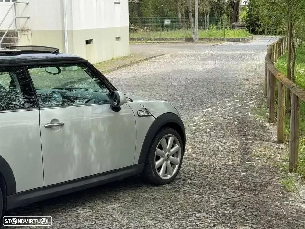 MINI 3 Portas Cooper D 50 Camden - 6