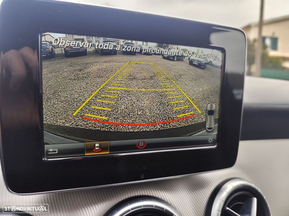 Mercedes-Benz CLA 220 d Shooting Brake AMG Line Aut. - 19