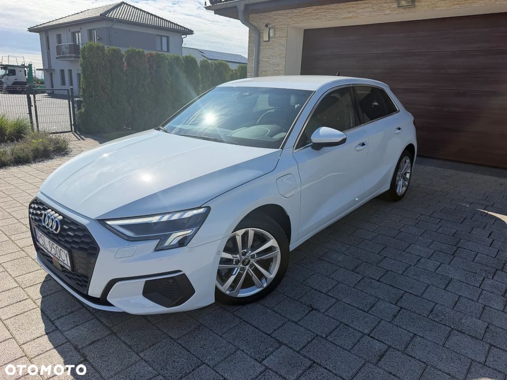 Audi A3 Sportback - 3