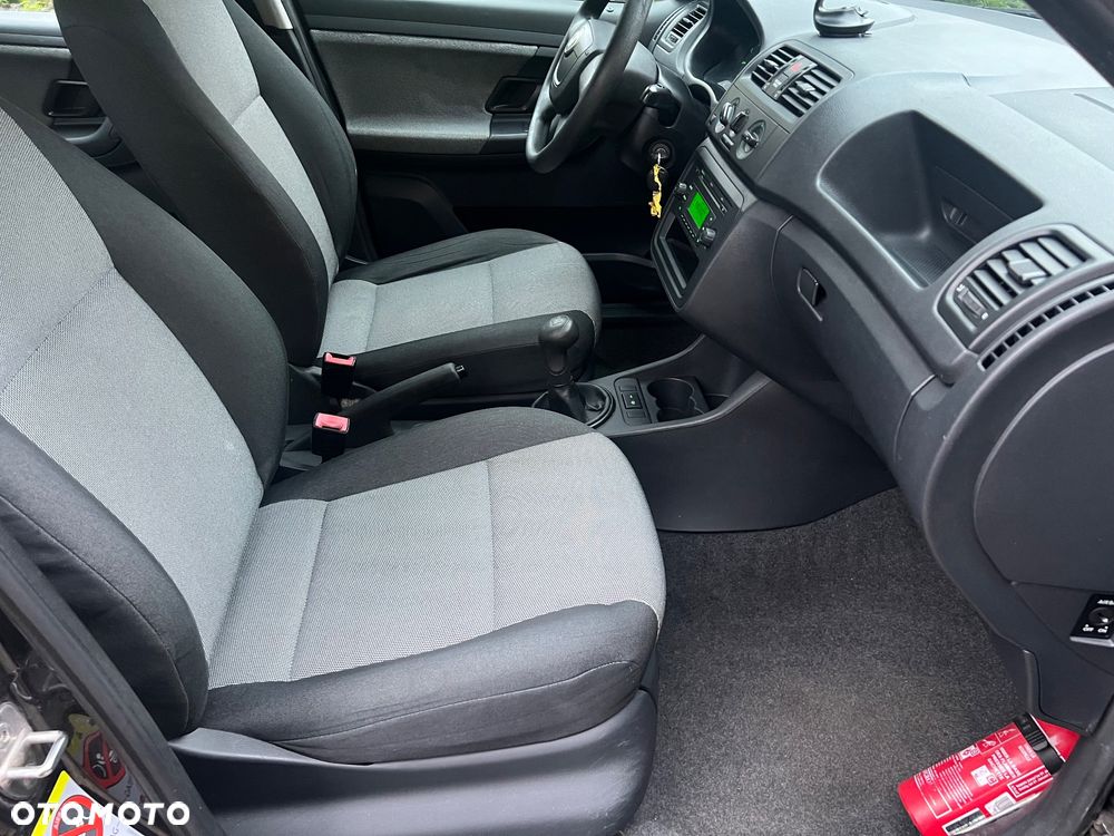 Skoda Roomster 1.2 Fresh - 23