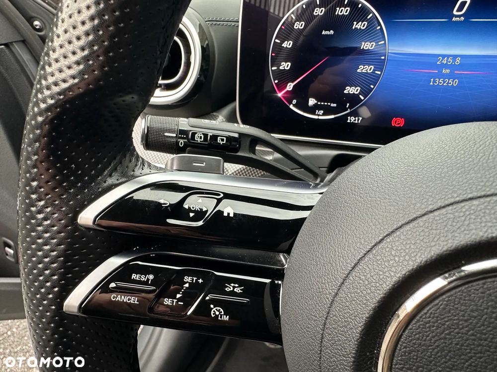Mercedes-Benz Klasa C 220 d T 9G-TRONIC AMG Line - 34
