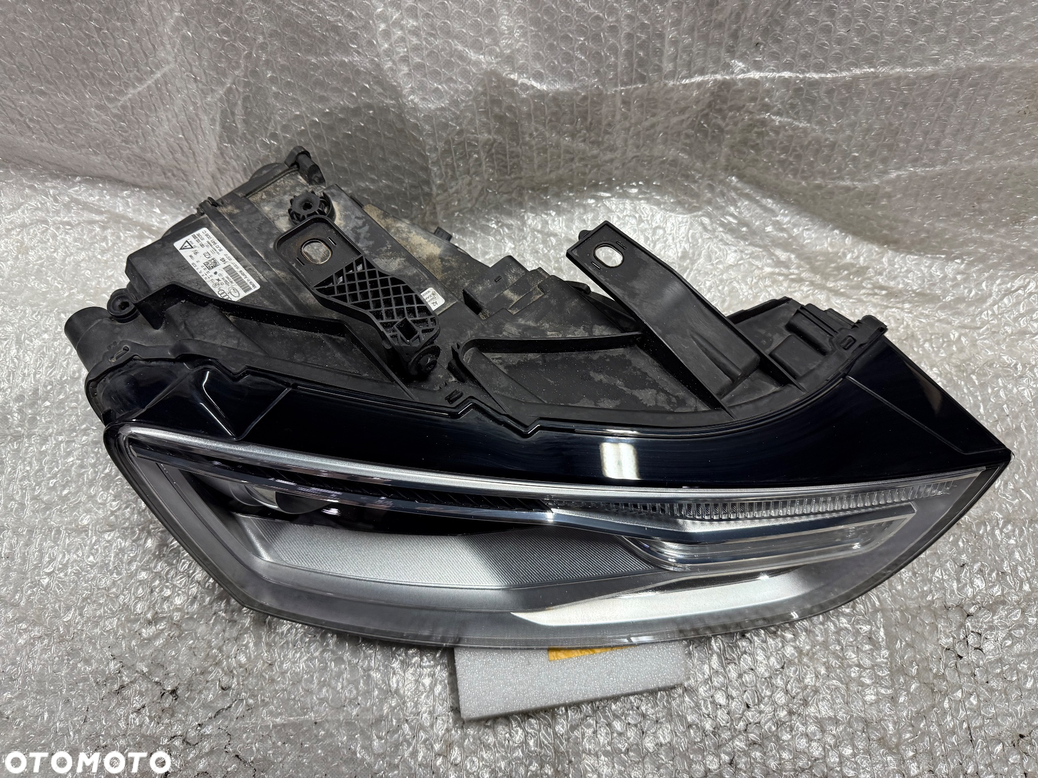 LAMPA PRZÓD PRAWA XENON LED AUDI Q3 8U0 LIFT 8U0941006C - 8
