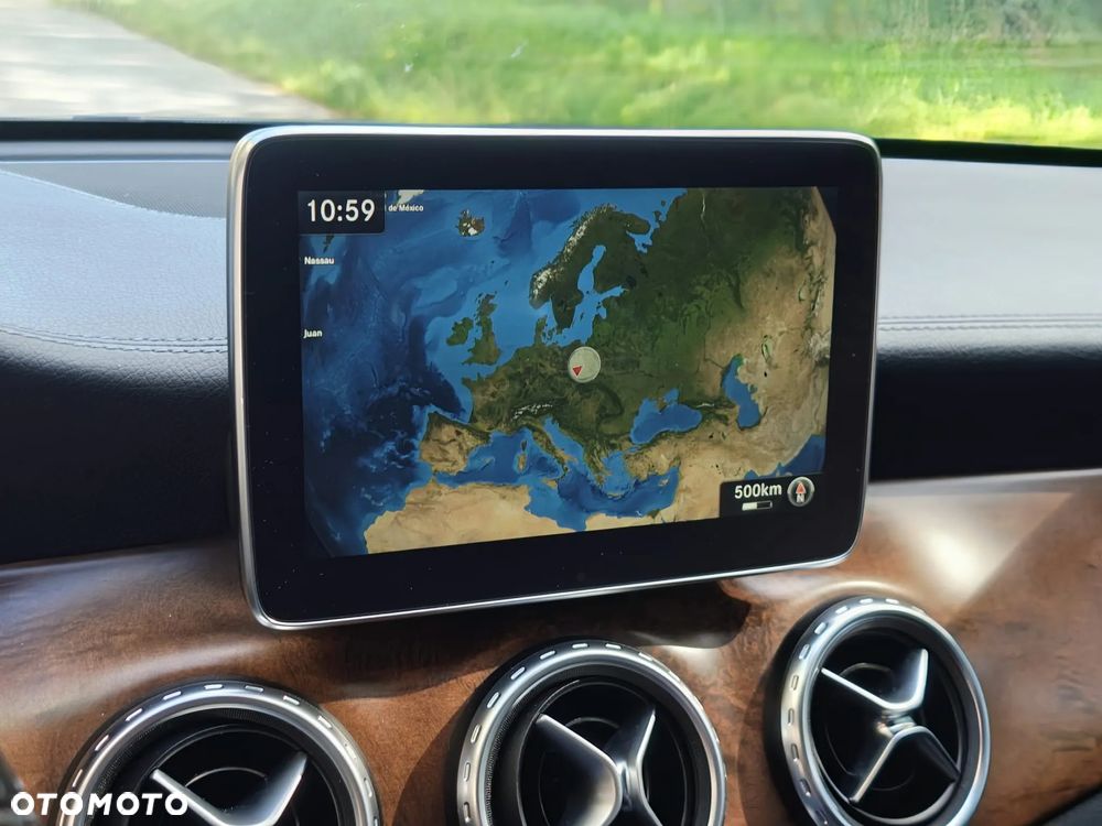 Mercedes-Benz GLA AMG 45 4-Matic - 15
