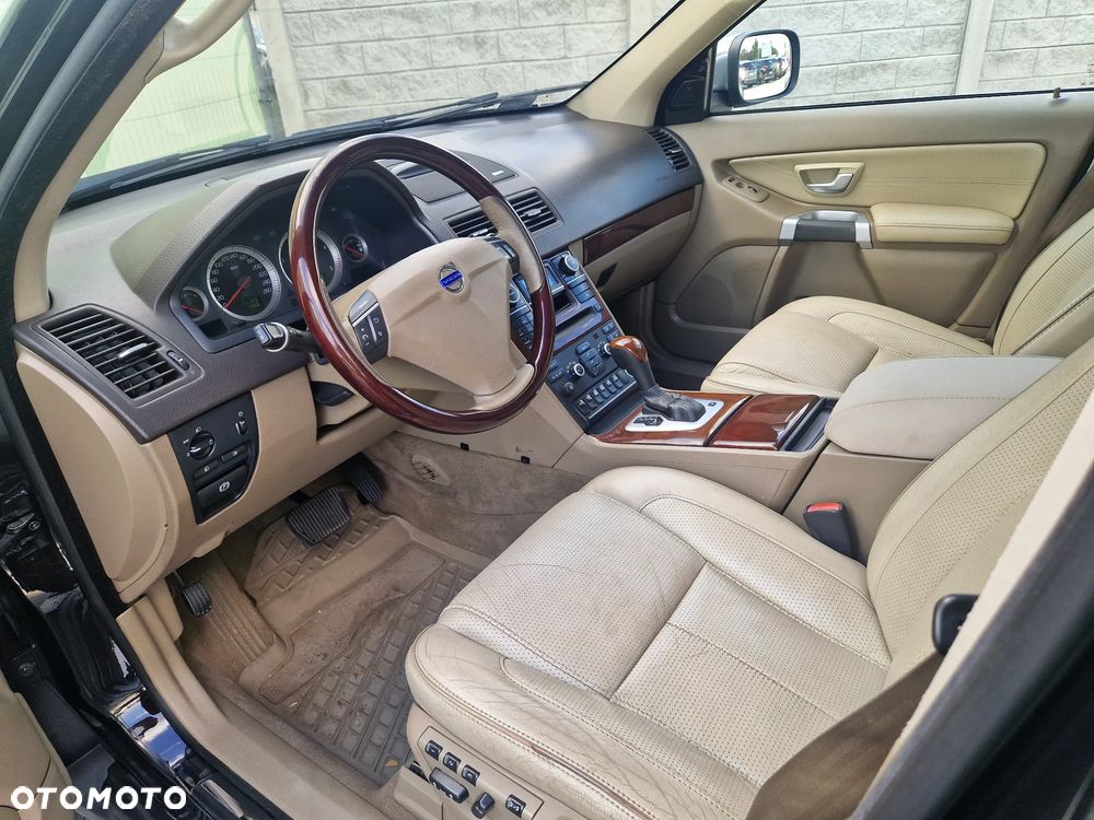 Volvo XC 90 - 20