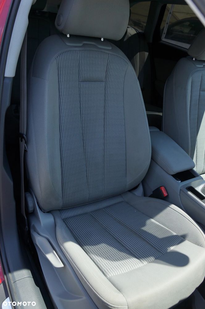 Audi A4 Avant 2.0 TDI - 28