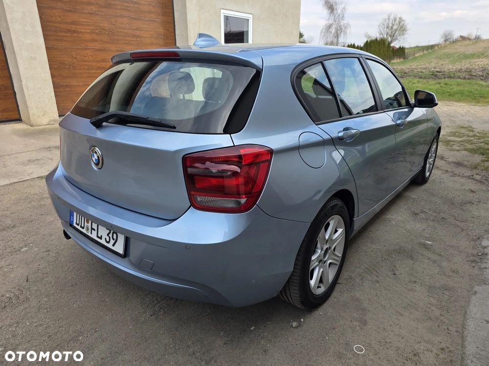 BMW Seria 1 116i - 31