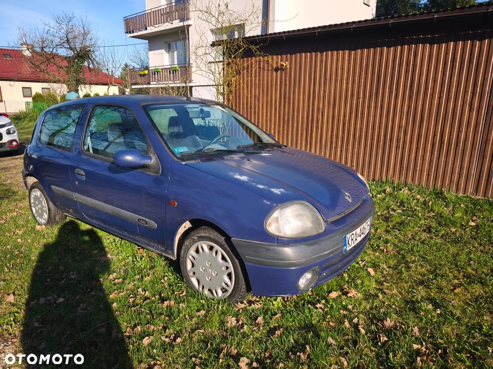 Renault Clio - 6