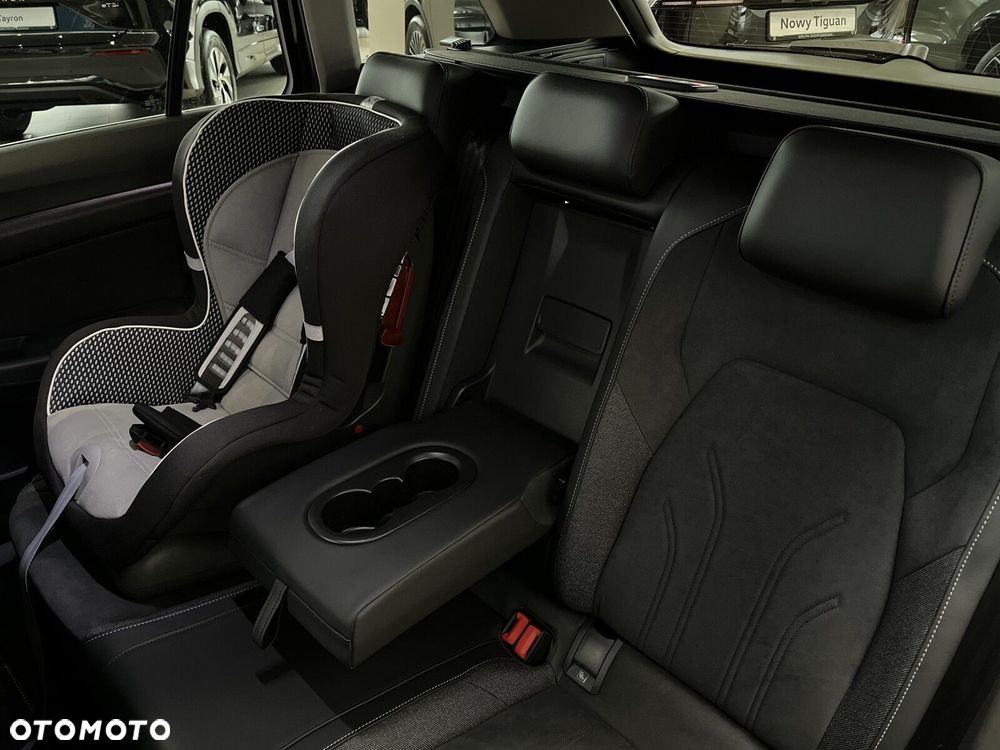 Volkswagen Golf Variant - 29