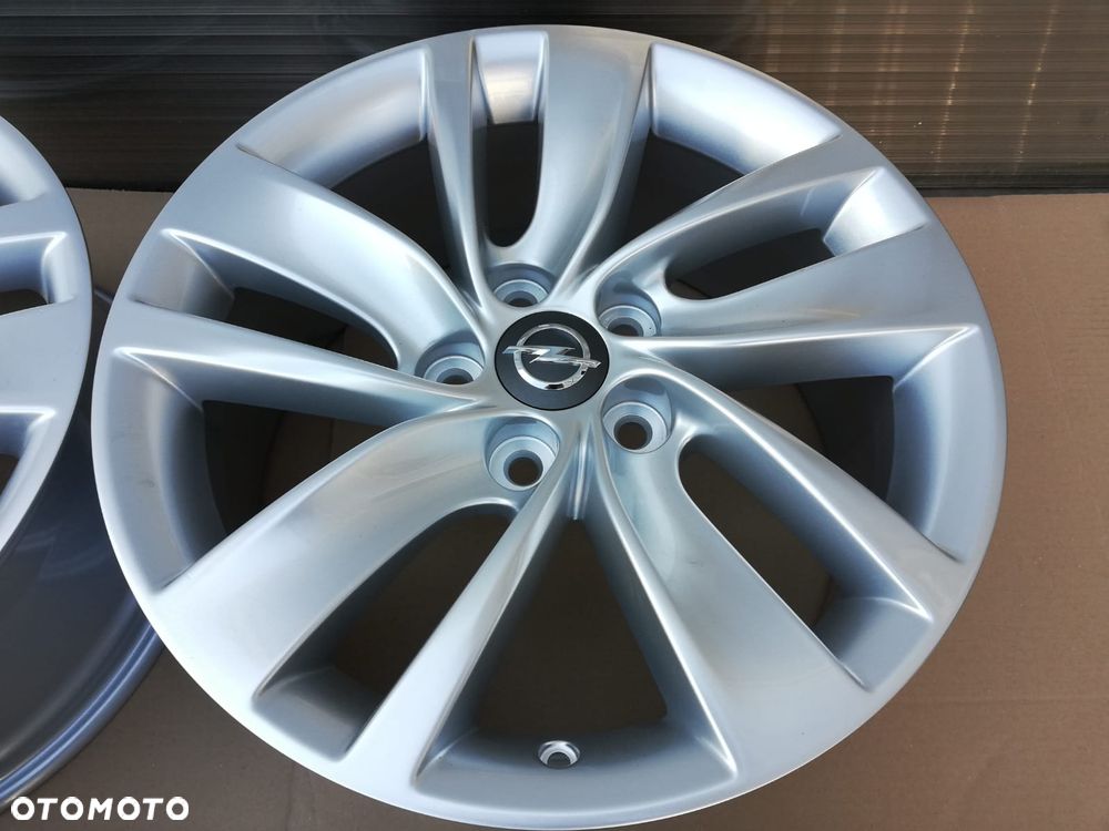 Felgi Opel Insignia 18'' 5x120 Idealne - 5