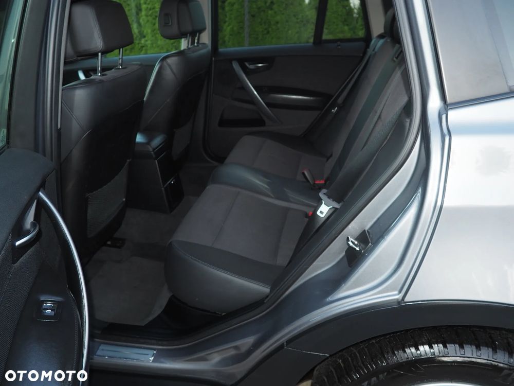 BMW X3 - 25