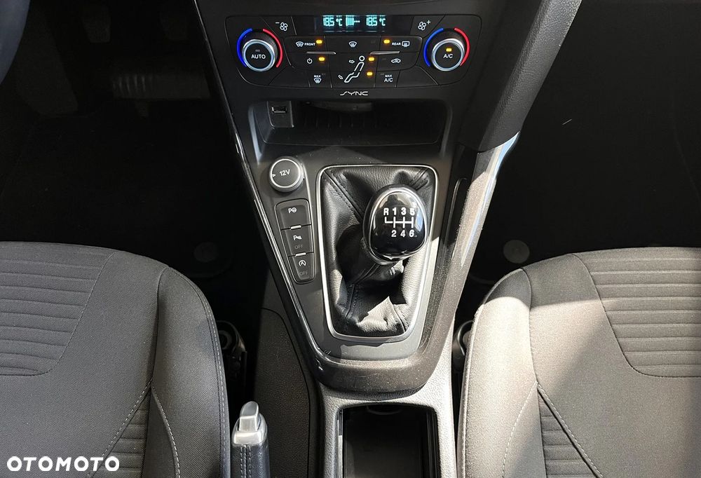 Ford Focus 1.6 TDCi DPF Start-Stopp-System Titanium - 18